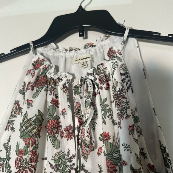 MAX STUDIO Floral Ruffled Dress - Picture 6 of 9